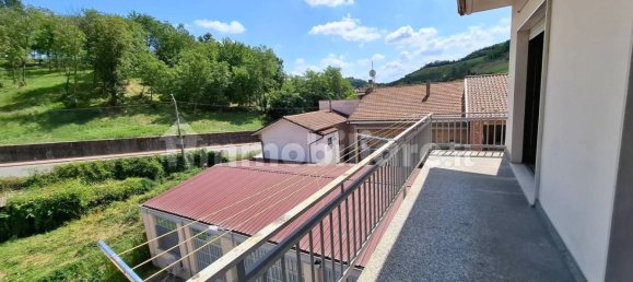 2 Schlafzimmer Wohnung in Castellinaldo d'Alba, Italy, Nr. 334031 8