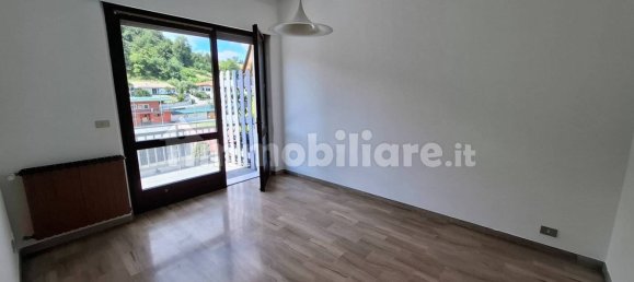 2 Schlafzimmer Wohnung in Castellinaldo d'Alba, Italy, Nr. 334031 10