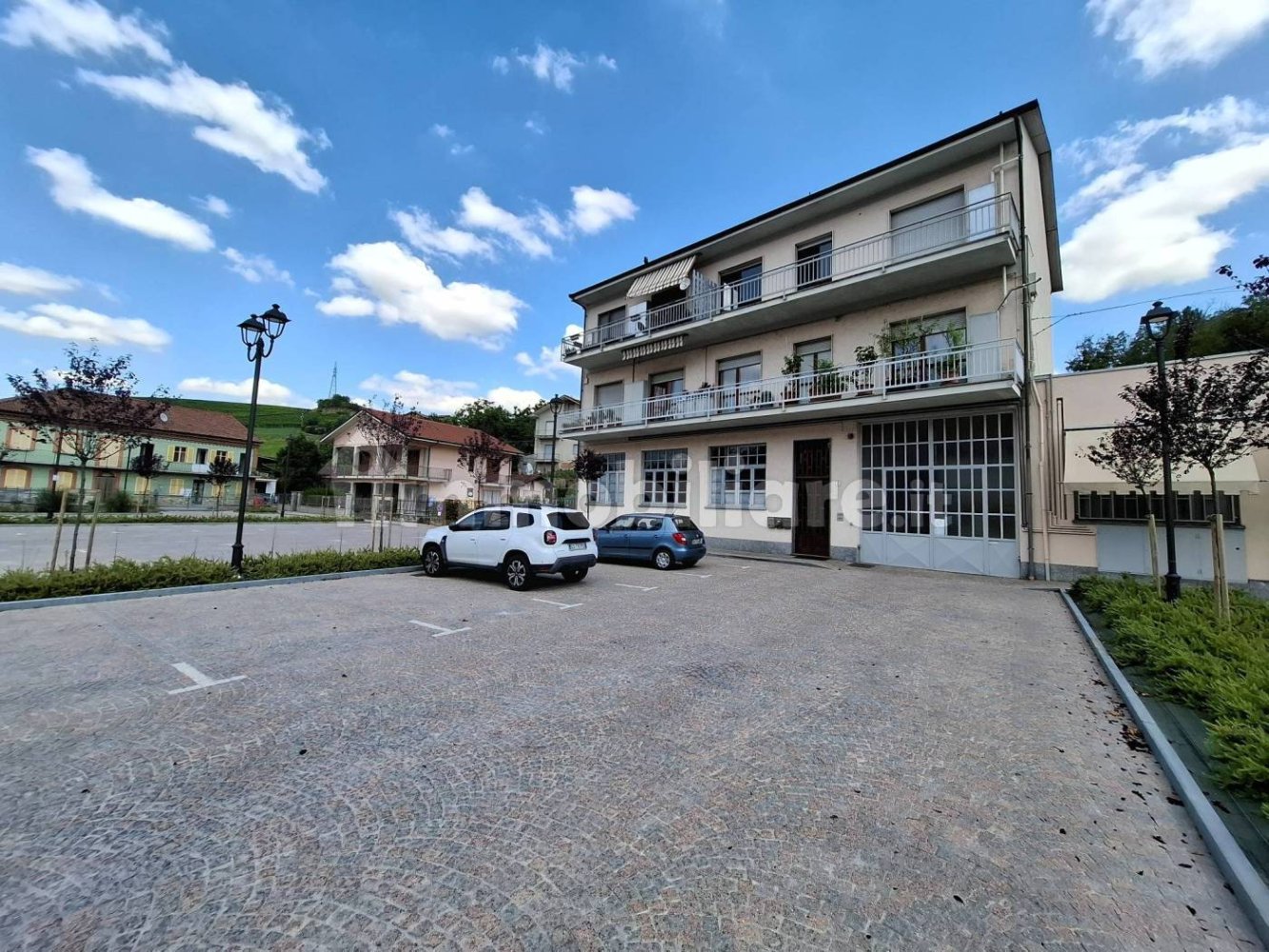 2 Schlafzimmer Wohnung in Castellinaldo d'Alba, Italy, Nr. 334031