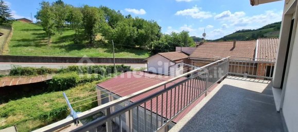 2 Schlafzimmer Wohnung in Castellinaldo d'Alba, Italy, Nr. 334031 9