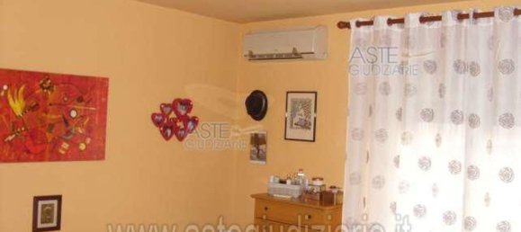 5 rooms Apartment in Aci Catena, Italy No. 200170 6