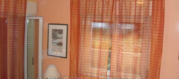 5 rooms Apartment in Aci Catena, Italy No. 200170 17