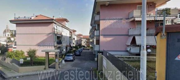 5 rooms Apartment in Aci Catena, Italy No. 200170 11