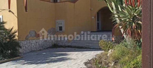 10 bedrooms Villa in Noto, Italy No. 68392 3