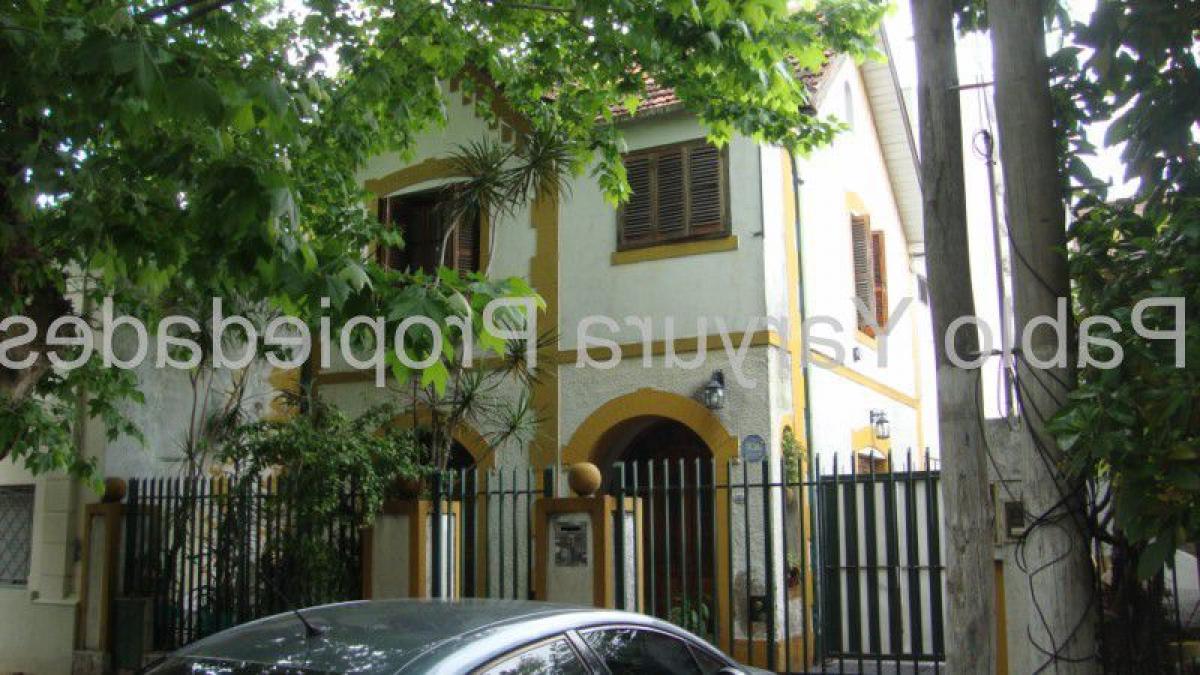 3 bedrooms House in Tres de Febrero, Argentina No. 20911