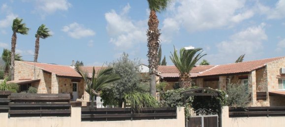 Villa de 5 dormitorios en Limassol, Cyprus No. 24893 10