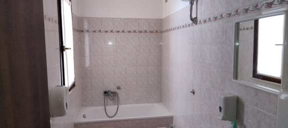 2 bedrooms Apartment in San Costanzo, Italy No. 316632 3