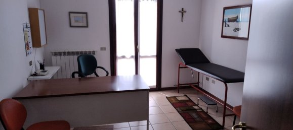 2 bedrooms Apartment in San Costanzo, Italy No. 316632 6