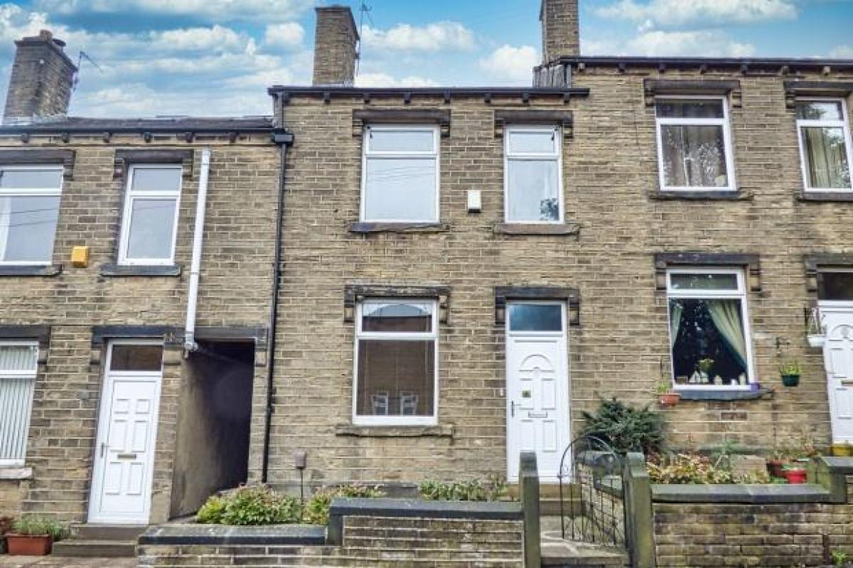 2 bedrooms House in Huddersfield, United Kingdom No. 177