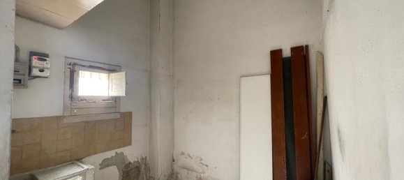 45m² Commercial property in Syracuse, Italy No. 334866 9