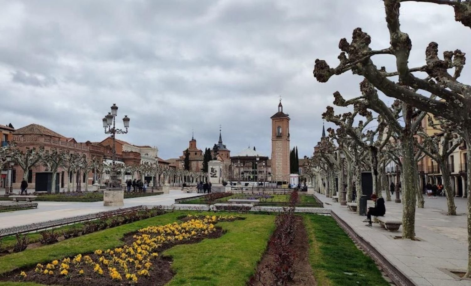 Gewerbliche Immobilie in Alcala de Henares, Spain 1566m², Nr. 118331