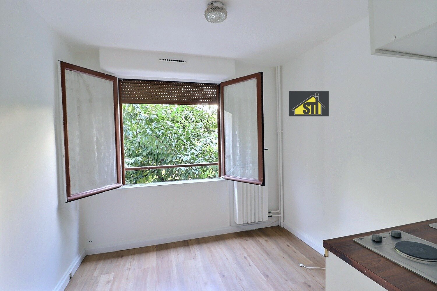 Studio in Paris, France, Nr. 177647