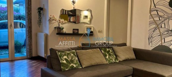 5 rooms Apartment in Massa, Italy No. 267670 3