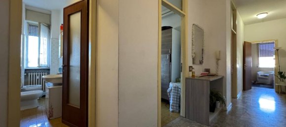2 chambres Appartement à Brembate di Sopra, Italy No. 341475 2