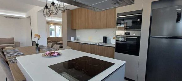 Propiedad comercial de 3 dormitorios en Pervolia, Cyprus No. 20041 7