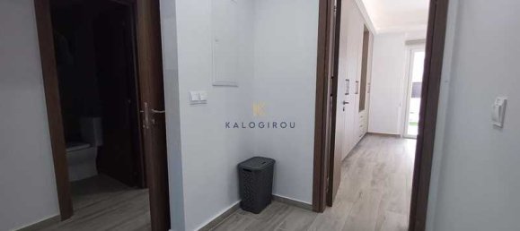 Propiedad comercial de 3 dormitorios en Pervolia, Cyprus No. 20041 12