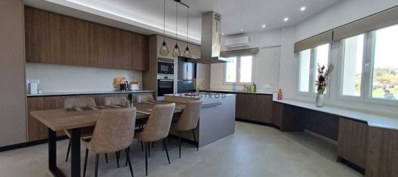 Propiedad comercial de 3 dormitorios en Pervolia, Cyprus No. 20041 4