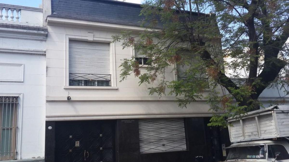 5 bedrooms House in Buenos Aires, Argentina No. 97285