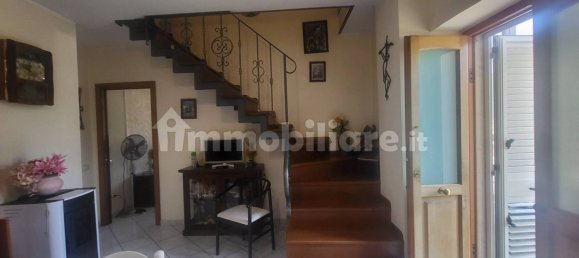 Apartamento de 2 dormitorios en Cava de' Tirreni, Italy No. 342597 4