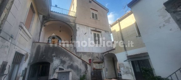Apartamento de 2 dormitorios en Cava de' Tirreni, Italy No. 342597 6