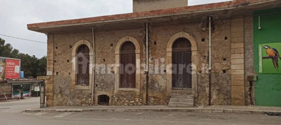 Склад с 1 комнатой в Пакино, Италия № 62047 9