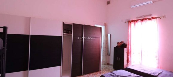 1 bedroom Apartment in Marsa, Malta No. 8062 3