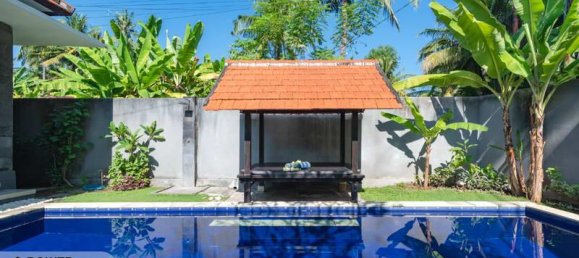 Villa de 4 dormitorios en Lovina, Indonesia No. 4009 2