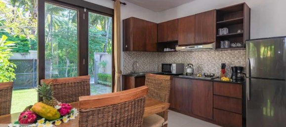 Villa de 4 dormitorios en Lovina, Indonesia No. 4009 11