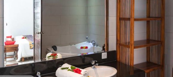 Villa de 4 dormitorios en Lovina, Indonesia No. 4009 22