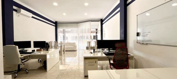 70m² Commercial property in Alicante, Spain No. 189185 3