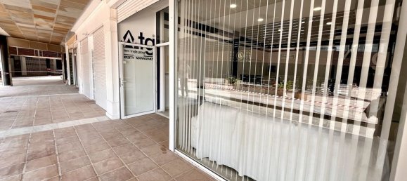 70m² Commercial property in Alicante, Spain No. 189185 2