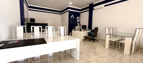 70m² Commercial property in Alicante, Spain No. 189185 4