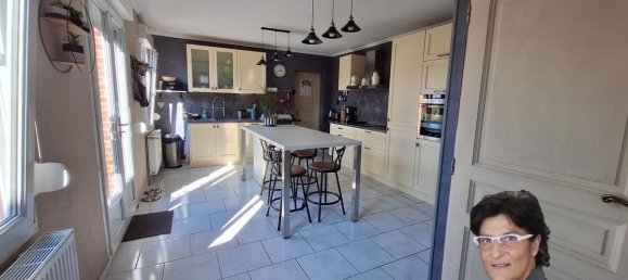 4 Schlafzimmer Haus in Bohain-en-Vermandois, France, Nr. 242857 3