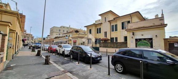 3غرفة شقة في Rome, Italy رقم 203920 4