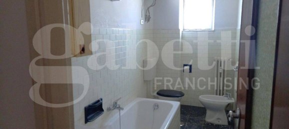 2 bedrooms Apartment in Bari, Italy No. 267327 13