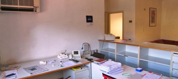 70m² Parking in Chianciano Terme, Italy No. 39138 4