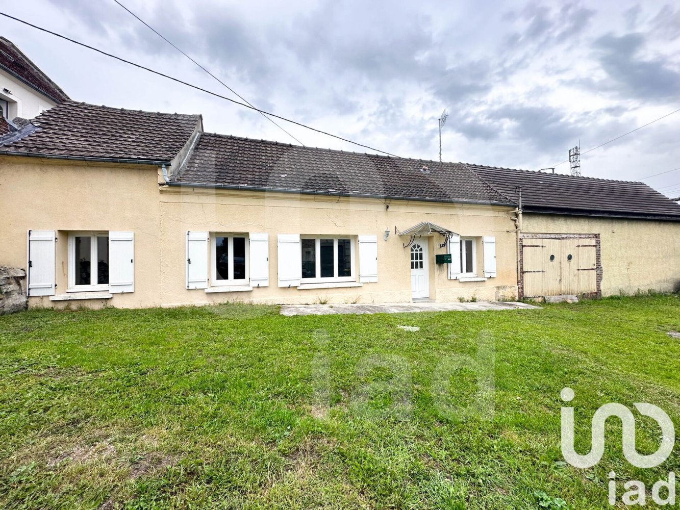 2 Schlafzimmer Haus in Thourotte, France, Nr. 340746