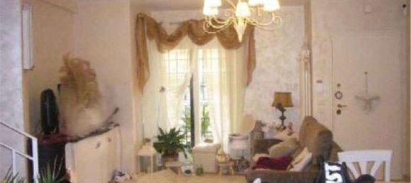 5 rooms Apartment in Rocca di Papa, Italy No. 189674 4