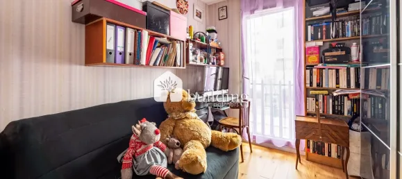 3 bedrooms Apartment in Paris, France No. 323567 15