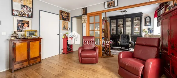 3 bedrooms Apartment in Paris, France No. 323567 10
