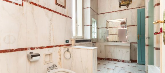 6 rooms Apartment in San Mauro Torinese, Italy No. 164247 19