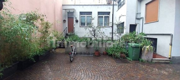 Офис с 1 комнатой в Милан, Италия № 244106 17