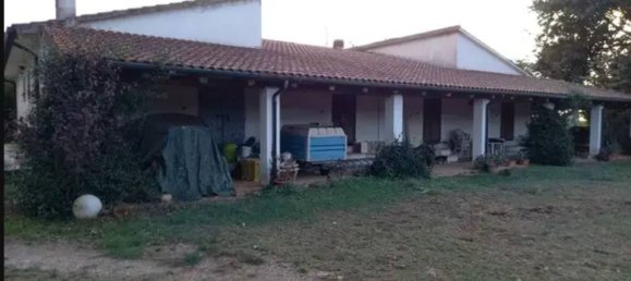 Studio in Manciano, Italy No. 38835 2