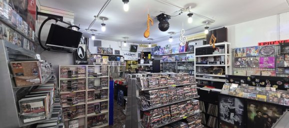  عقار تجاري في Trieste, Italy 76متر مربع رقم 377959 5