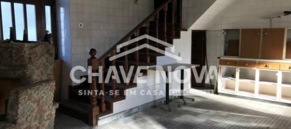 Дом с 5 спальнями в Аргонсилье, Португалия № 64397 12