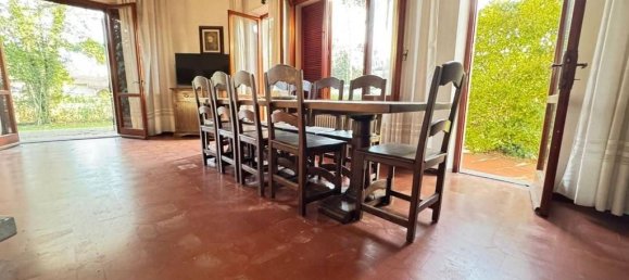 5 bedrooms Villa in Massa, Italy No. 66546 21