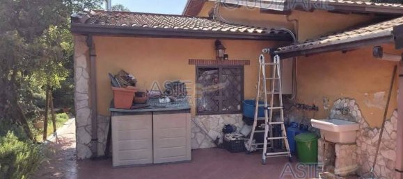 3 bedrooms Villa in Pedara, Italy No. 326605 9