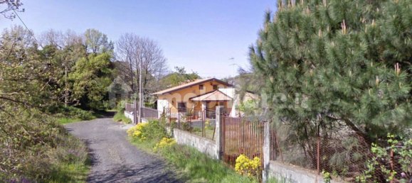 3 bedrooms Villa in Pedara, Italy No. 326605 5
