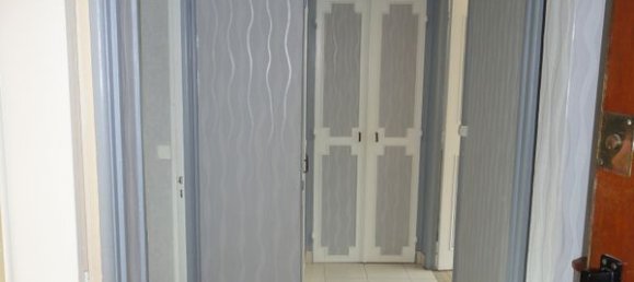 Apartamento de 2 dormitorios en Domont, France No. 186952 3