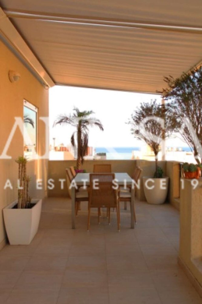 1 chambre Penthouse à Sliema, Malta No. 3821